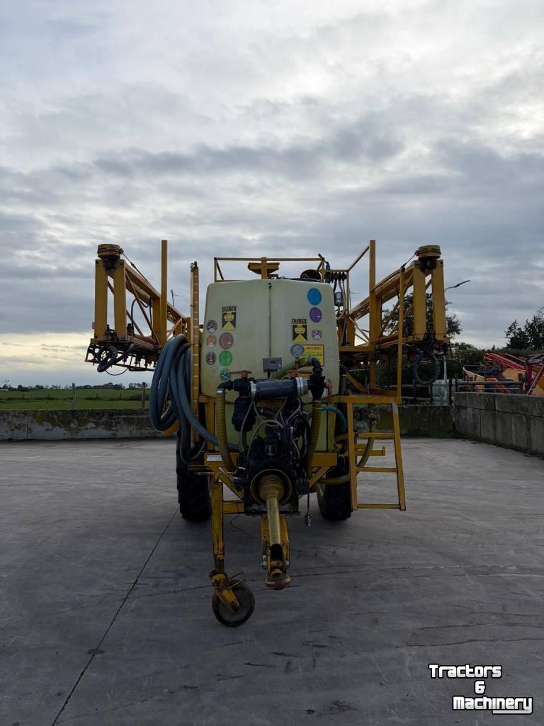 Veldspuit Dubex GETR Sproeimachine