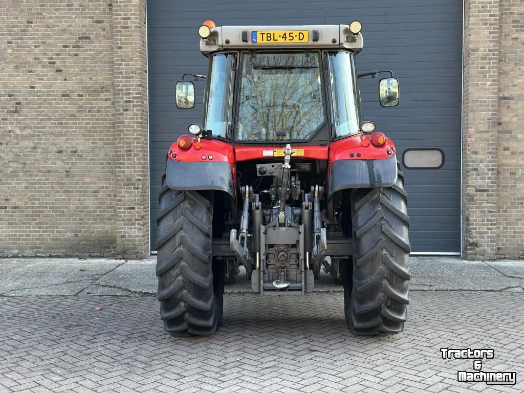 Tractor / Trekker Massey Ferguson 6455 Dyna 6 Steep Nose