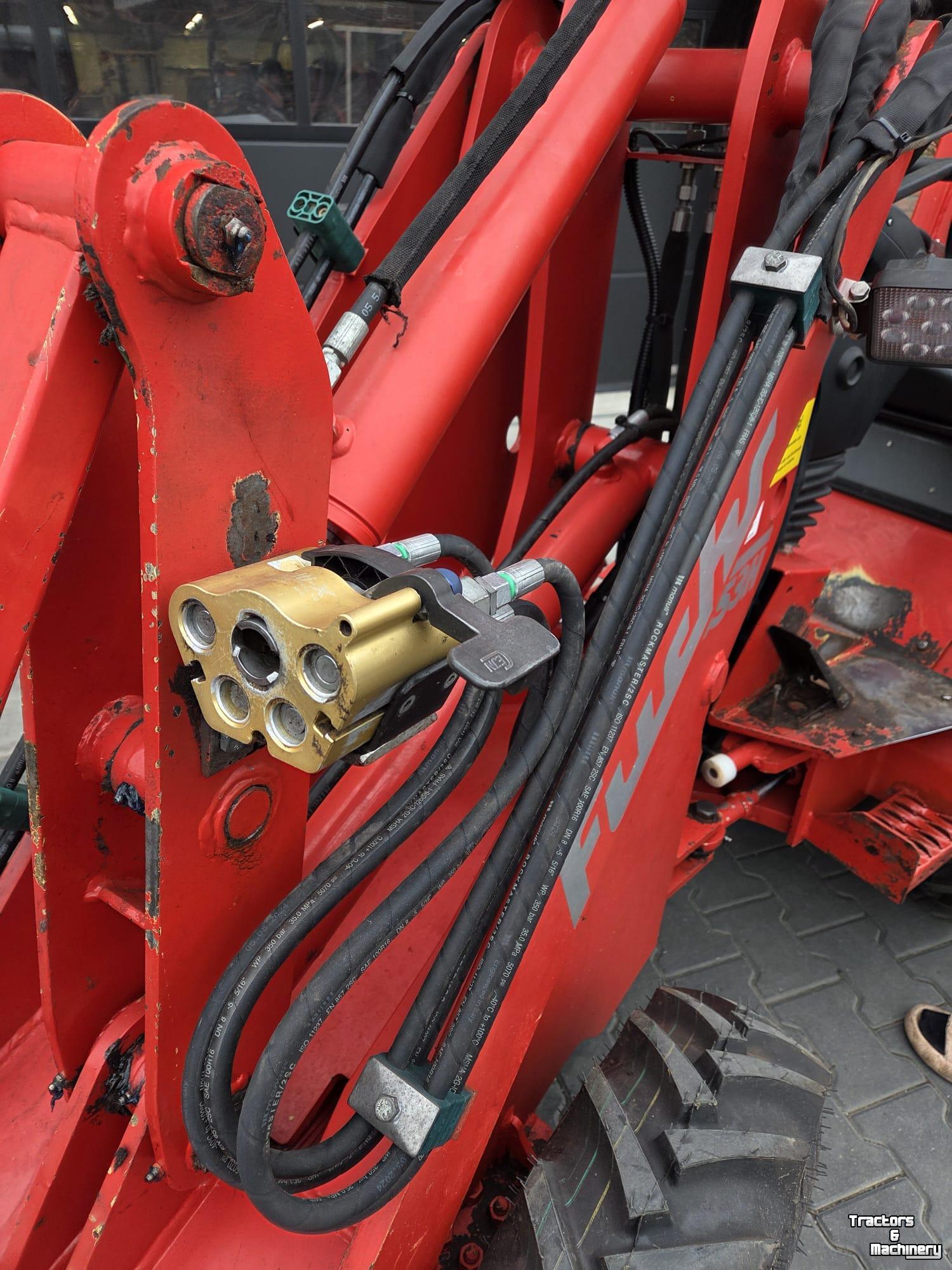 Shovel / Wiellader / Kniklader Fuchs Fuchs F853H lage zitting