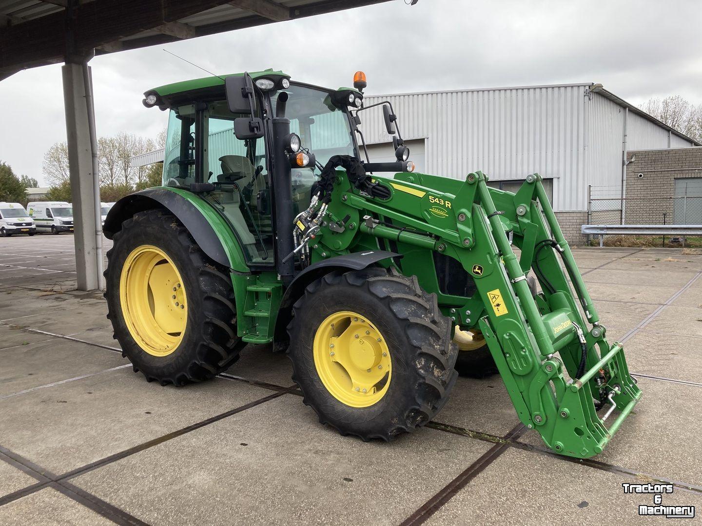 Tractor / Trekker John Deere 5115R