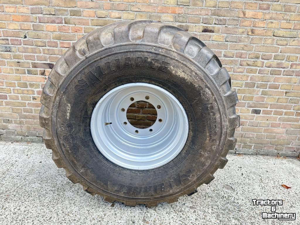 Wielen, Banden, Velgen & Afstandsringen Alliance A-885  650/50R22.5