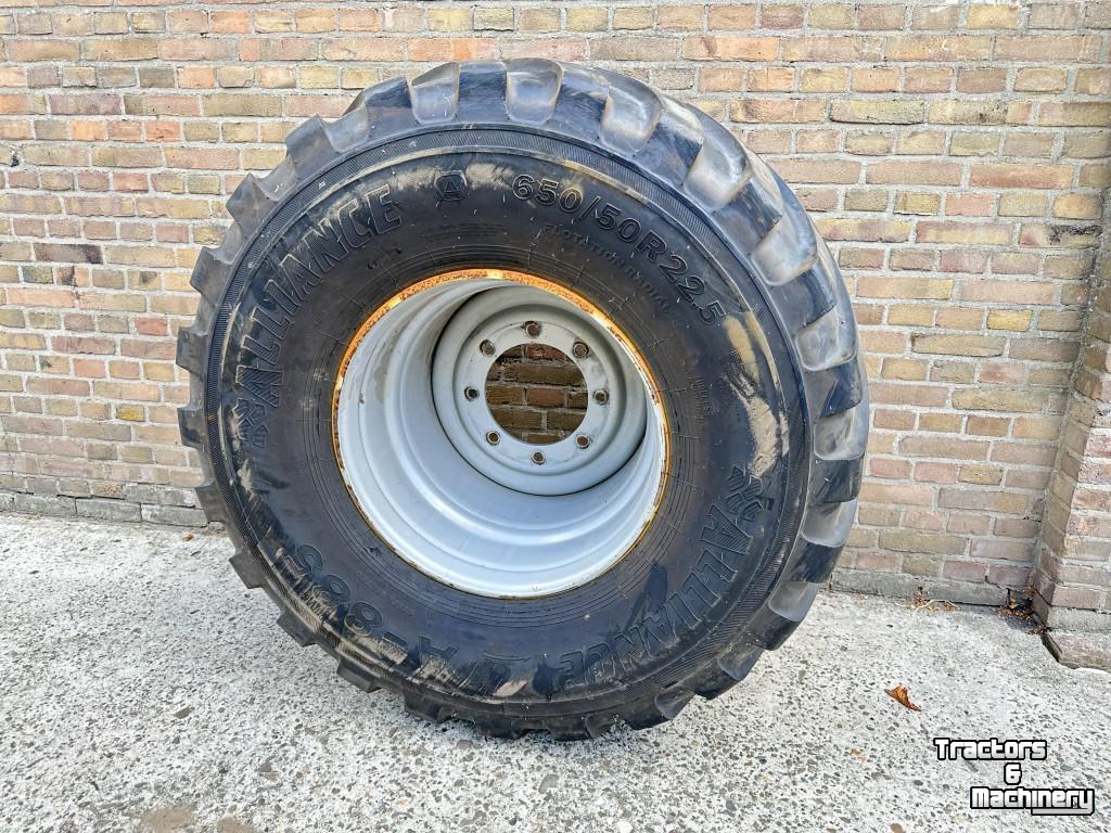 Wielen, Banden, Velgen & Afstandsringen Alliance A-885  650/50R22.5