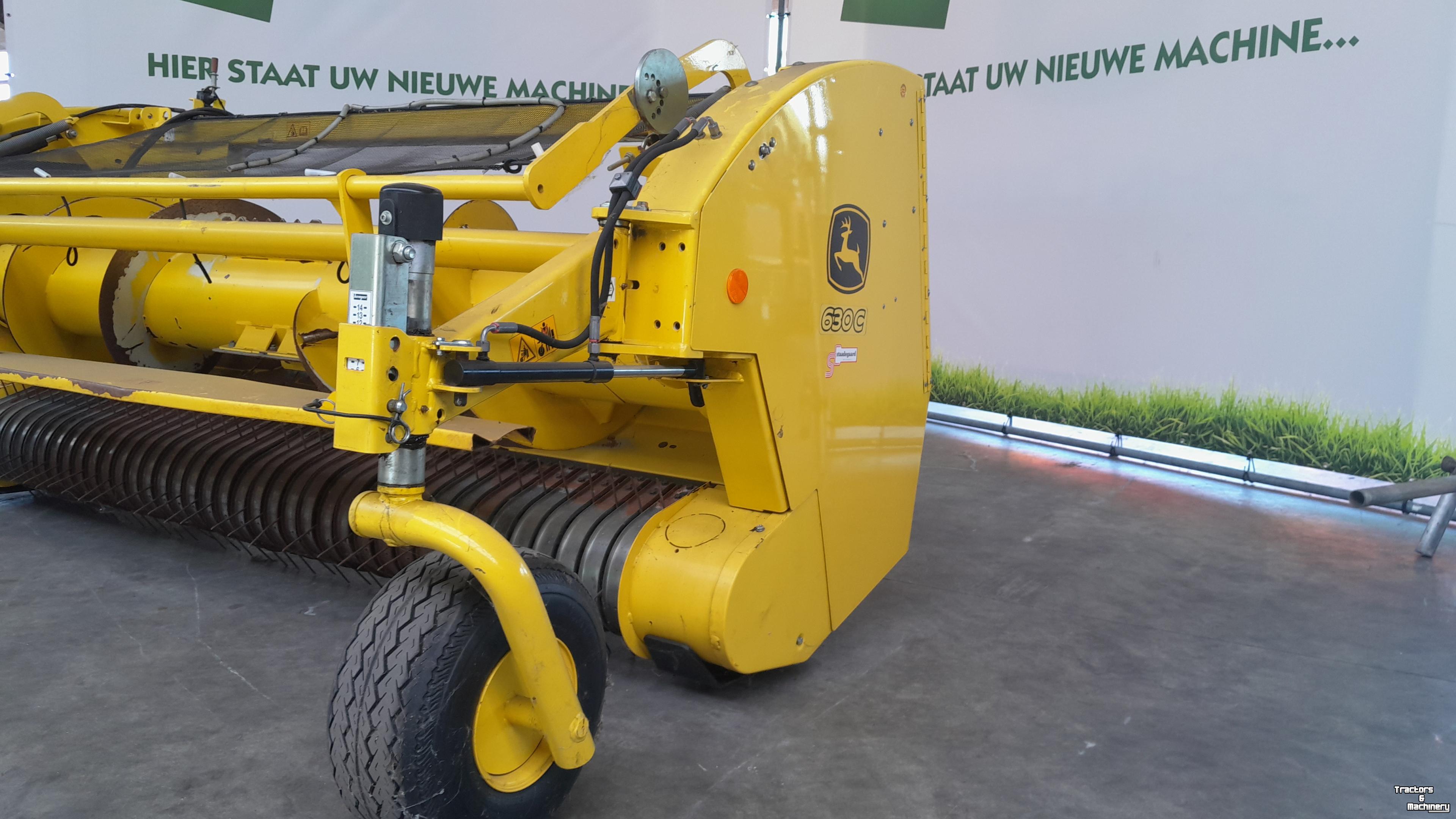 Maisbek John Deere 630C