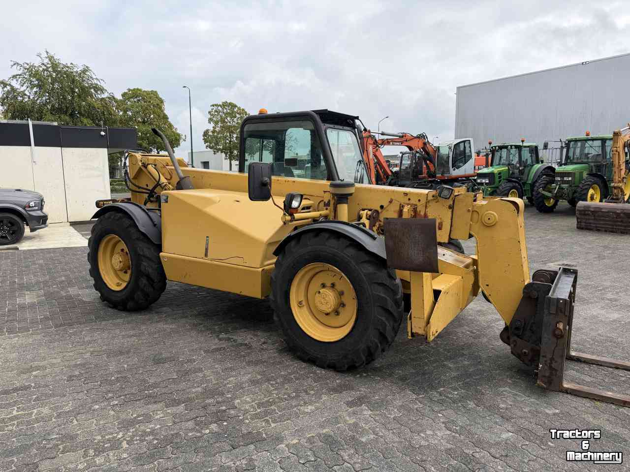 Verreiker Caterpillar TH63 Verreiker
