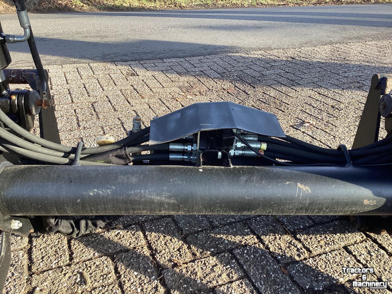 Tractor / Trekker Alö X 4 S