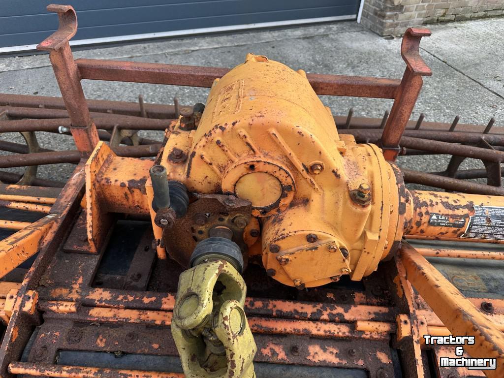 Grondfrees Struik 4RF 310F Frees