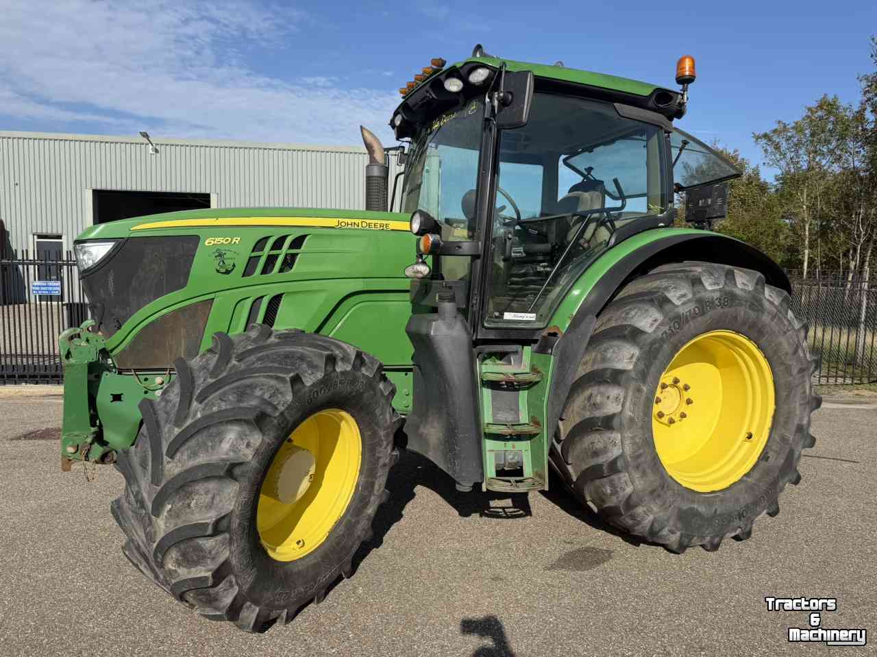 Tractor / Trekker John Deere 6150R 50KM AQ