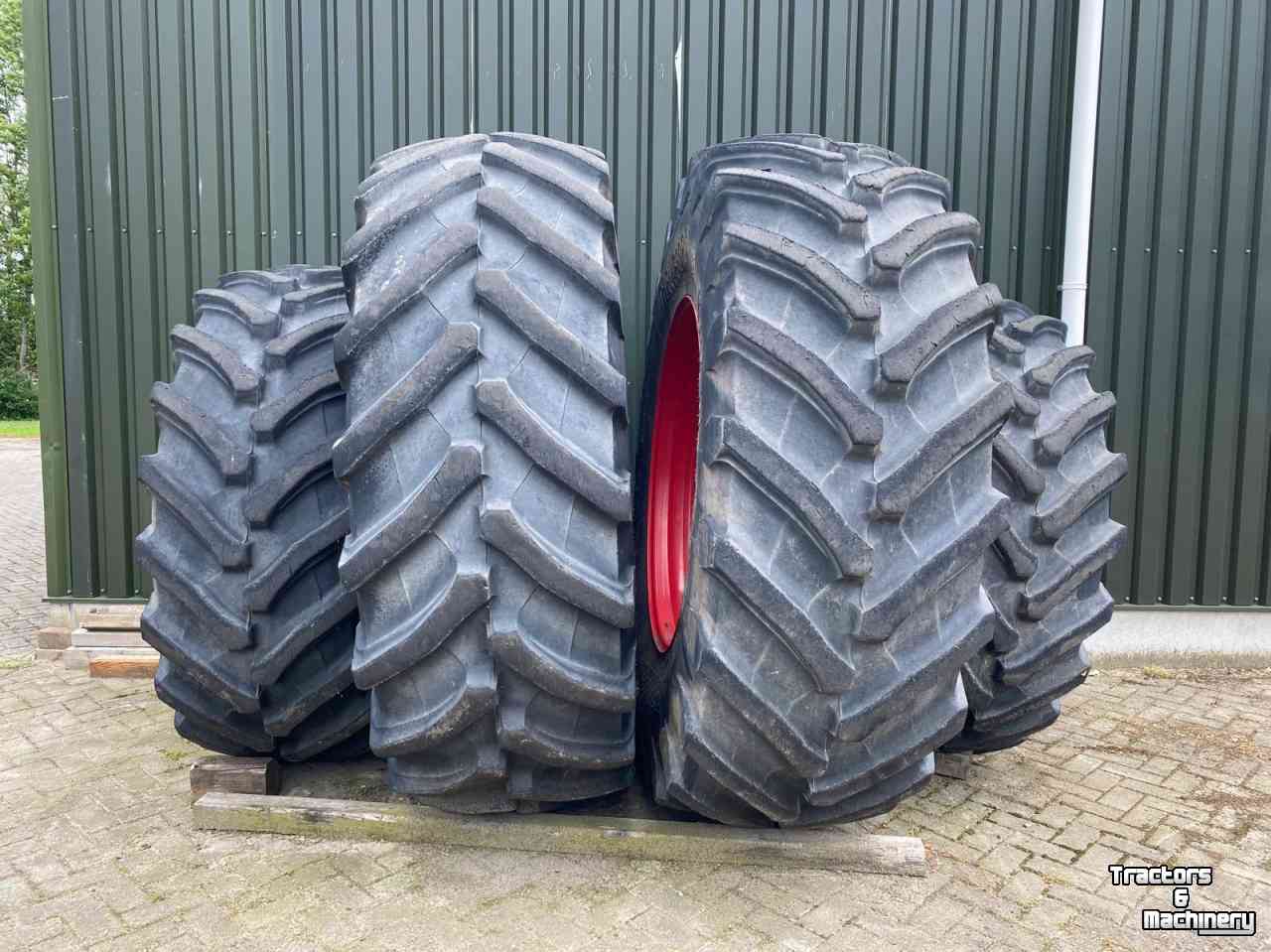 Wielen, Banden, Velgen & Afstandsringen  Set Trelleborg TM 1000 VF 750/75R46  en  650/65R38