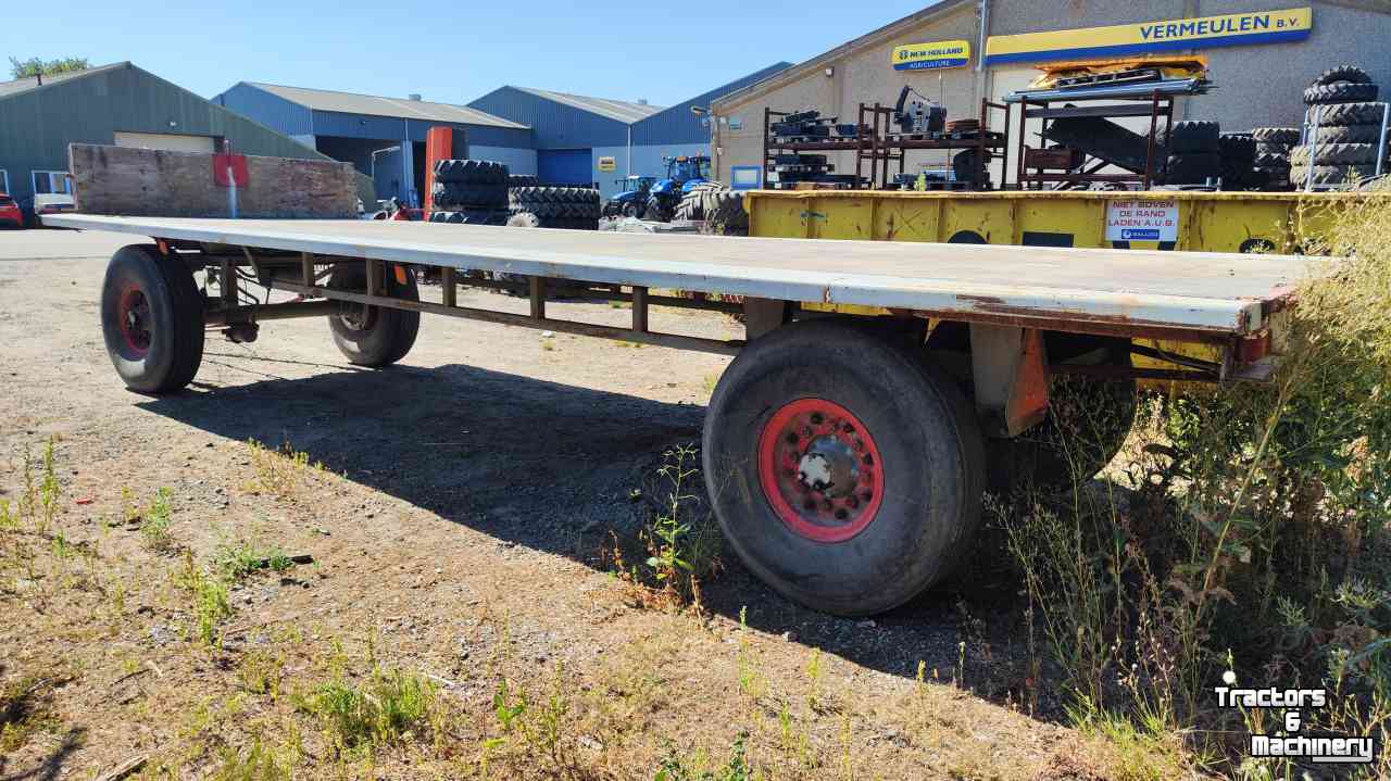 Vierwielige wagen / Landbouwwagen  Wagen