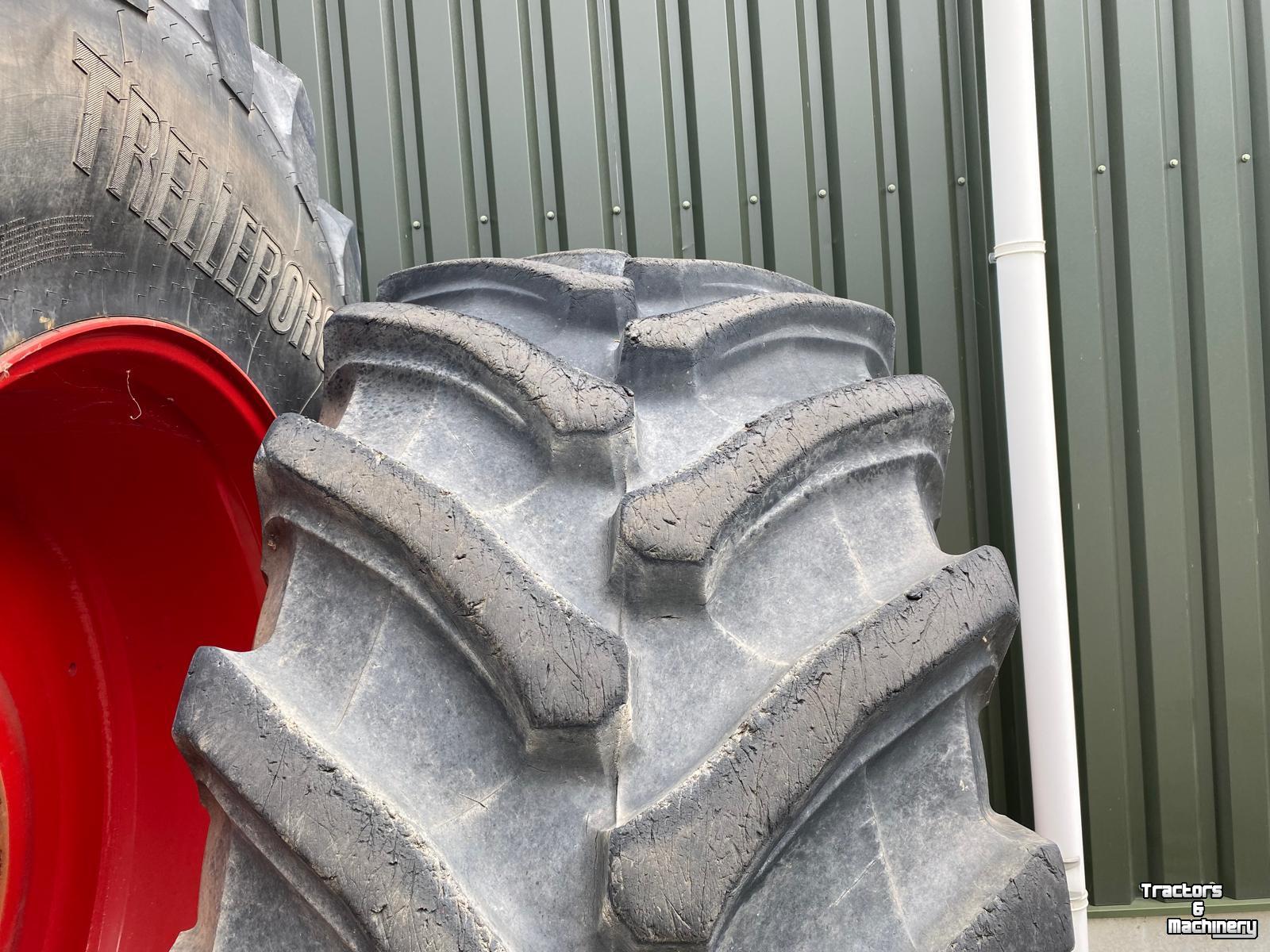 Wielen, Banden, Velgen & Afstandsringen  Set Trelleborg TM 1000 VF 750/75R46  en  650/65R38