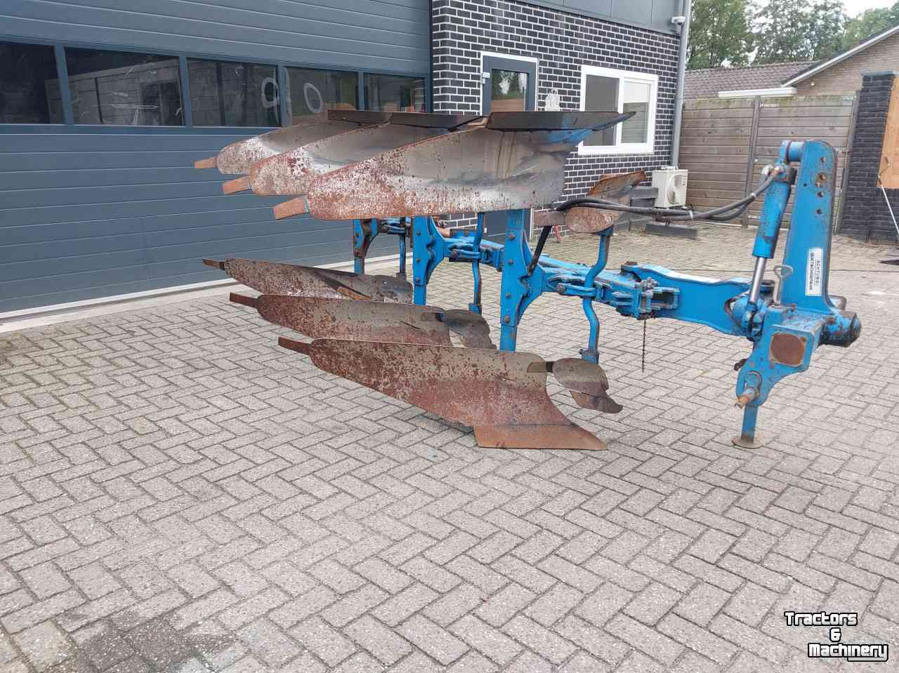 Ploegen Lemken Opal 110 3 schaar ploeg
