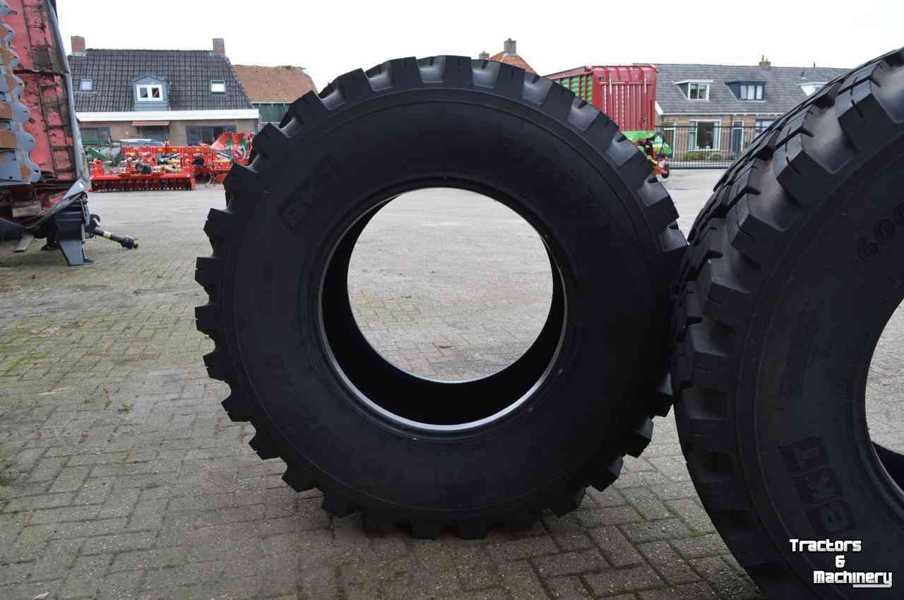 Wielen, Banden, Velgen & Afstandsringen BKT ridemax 697 600/65r28 90%