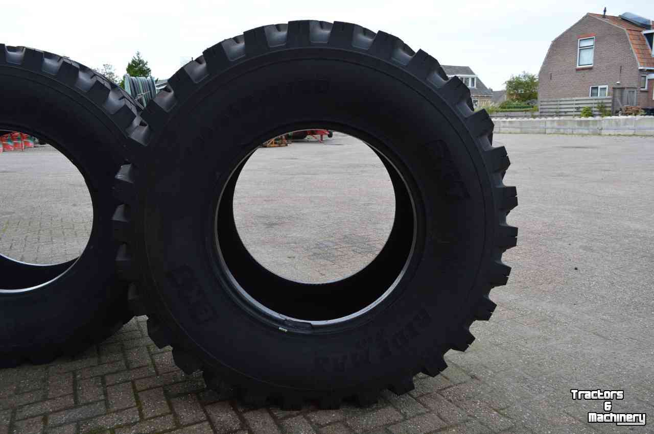 Wielen, Banden, Velgen & Afstandsringen BKT ridemax 697 600/65r28 90%