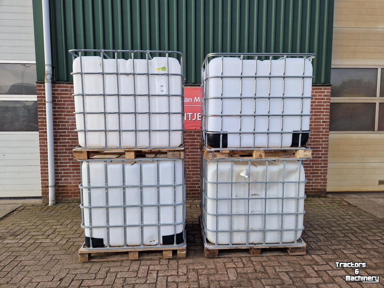 Container / Containerbak  Kunststof IBC vaten