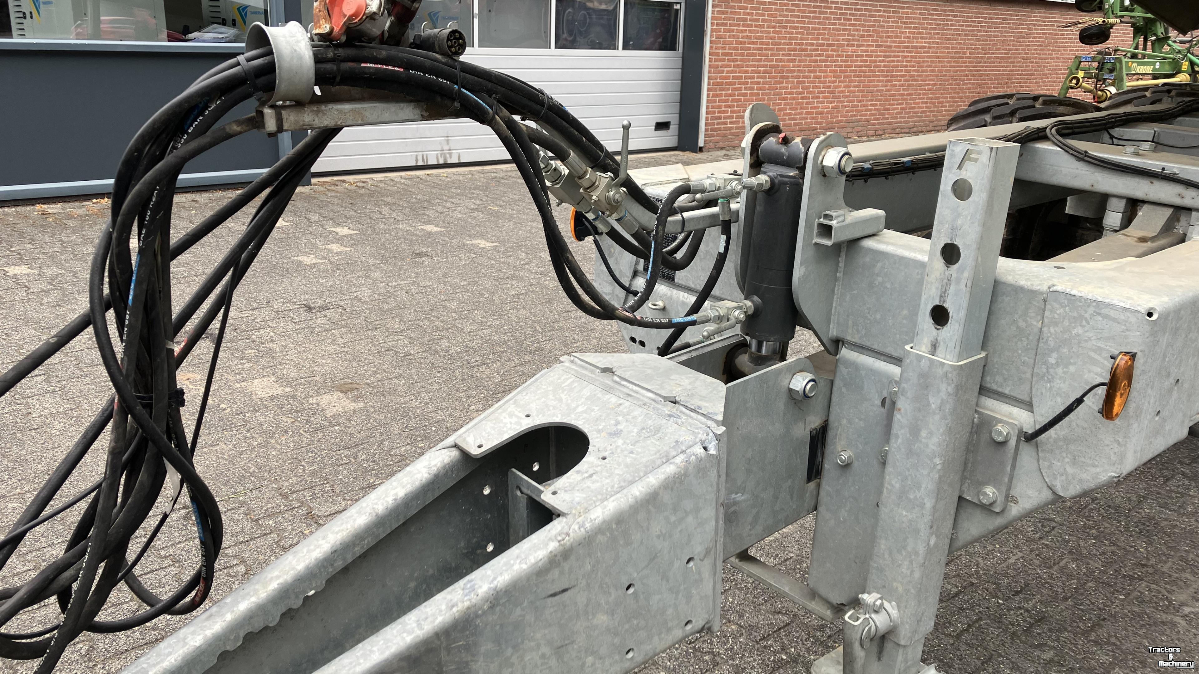 Kipper / Kiepwagen / Landbouwkipper Fliegl TMK 264 Compact