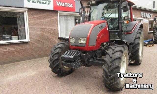 Traktoren Valtra N91 HiTech Traktor Tractor Tracteur