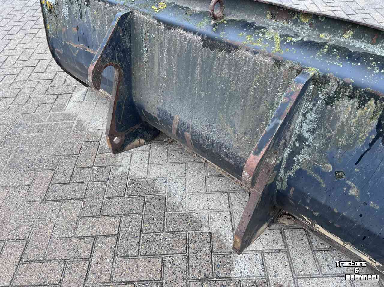 Laadbak / Grondbak Hekamp verreikerbak grondbak New Holland 250 CM