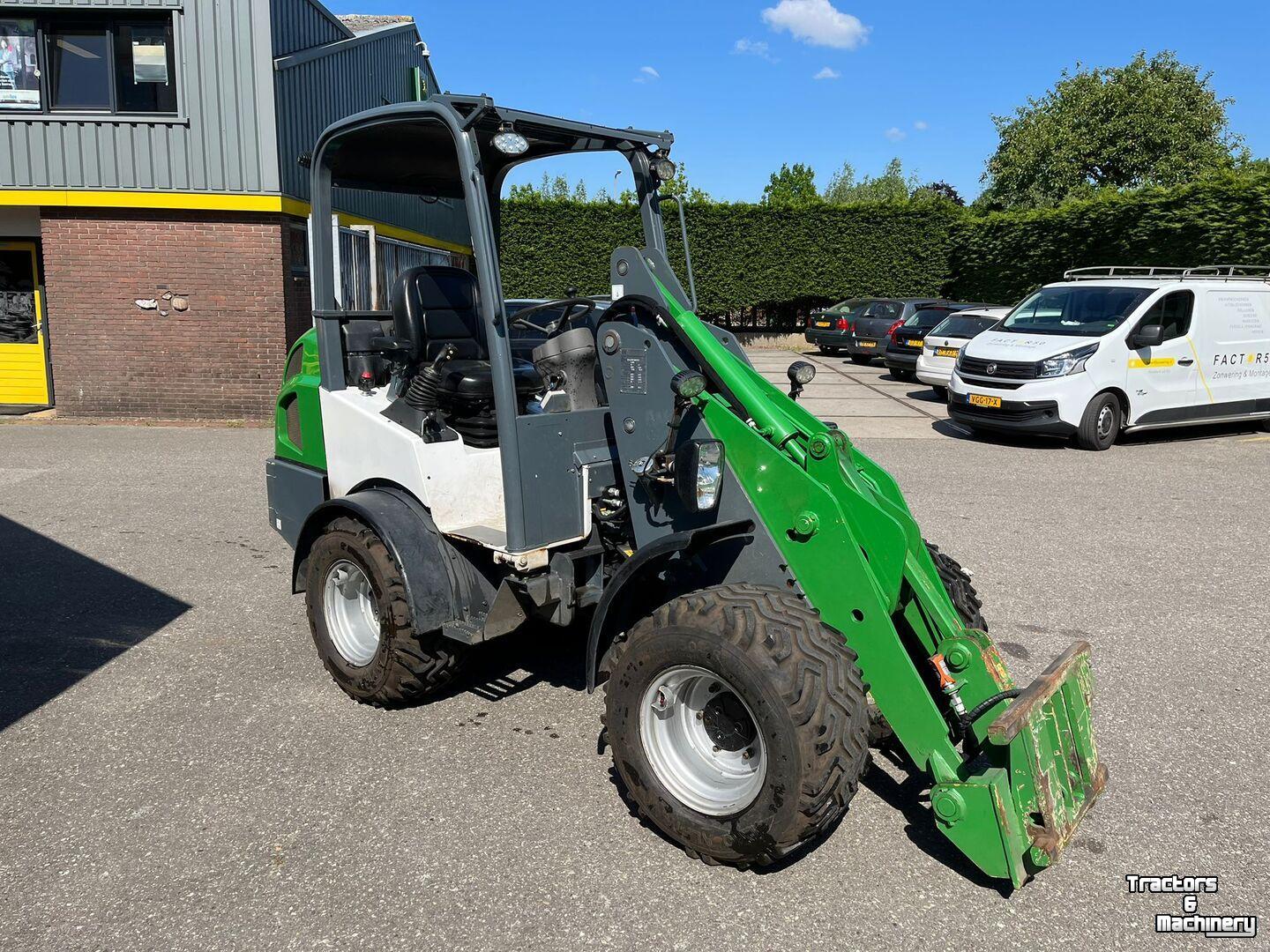 Shovel / Wiellader / Kniklader Gehl AL400