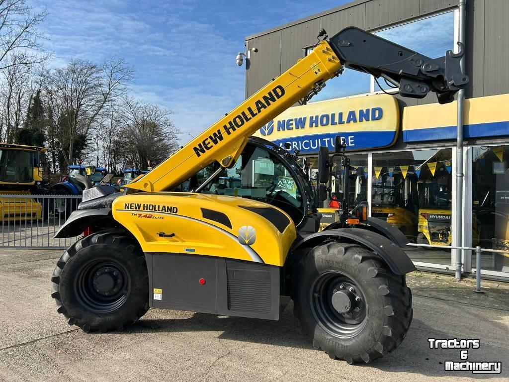 Verreiker New Holland TH 7.42 Elite