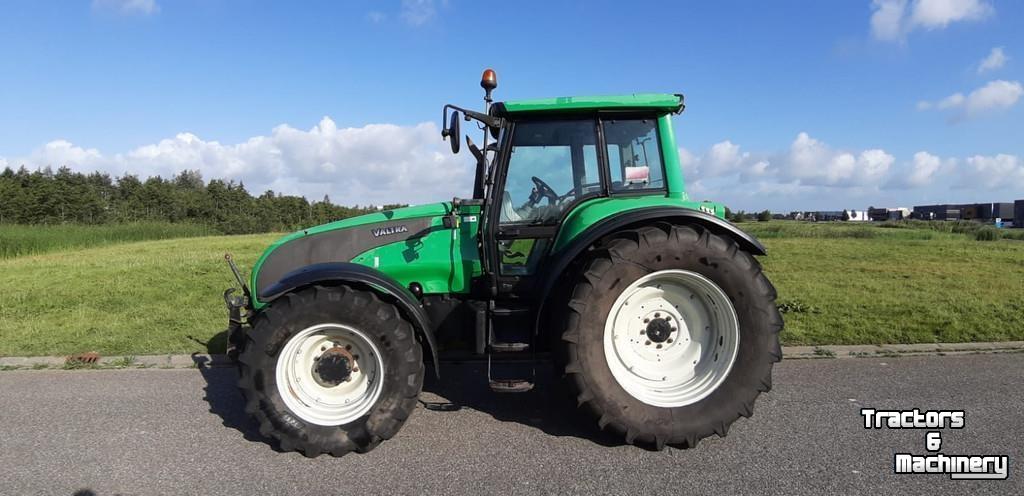 Tractor / Trekker Valtra T190