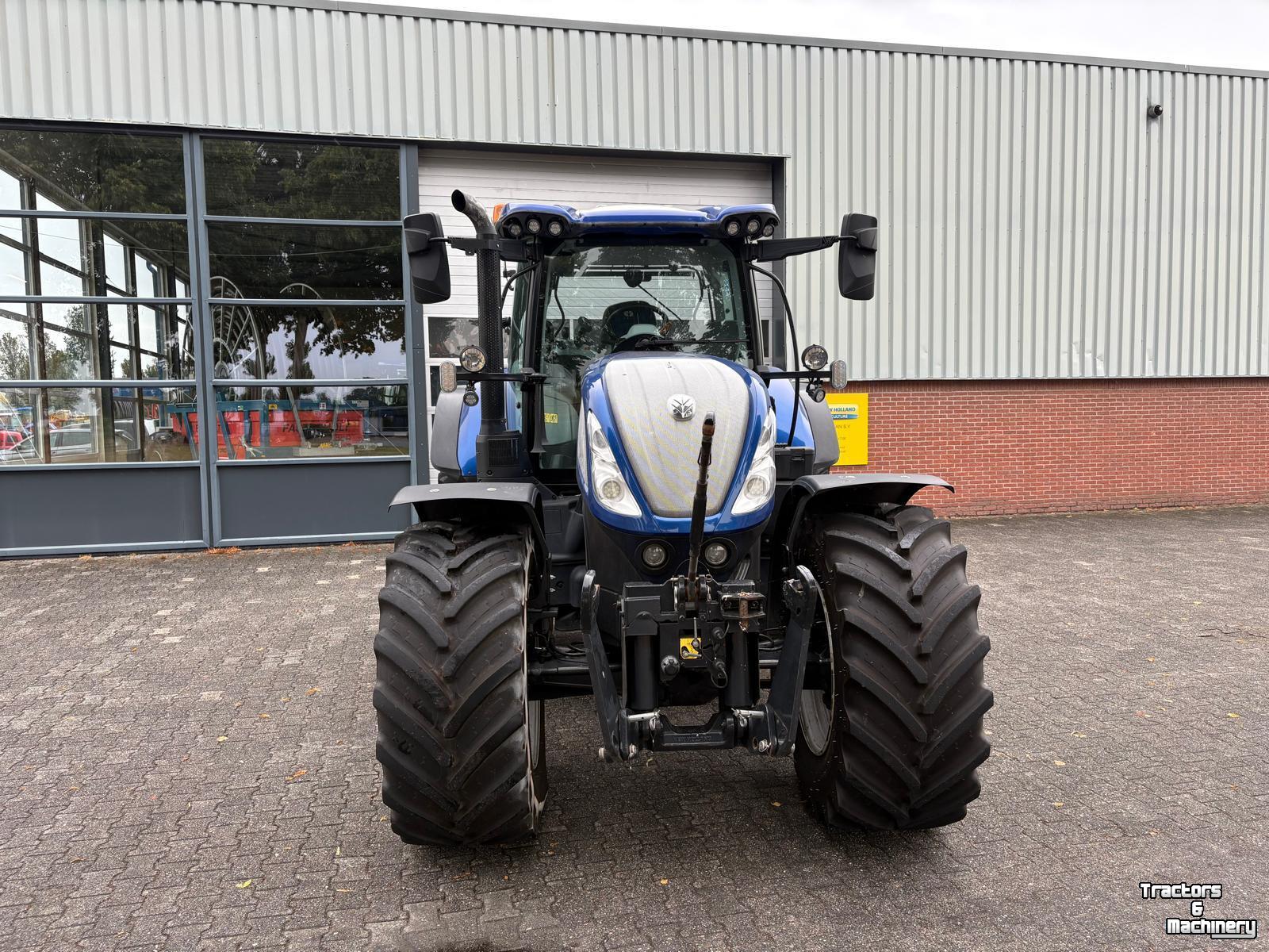 Tractor / Trekker New Holland Blue Power
