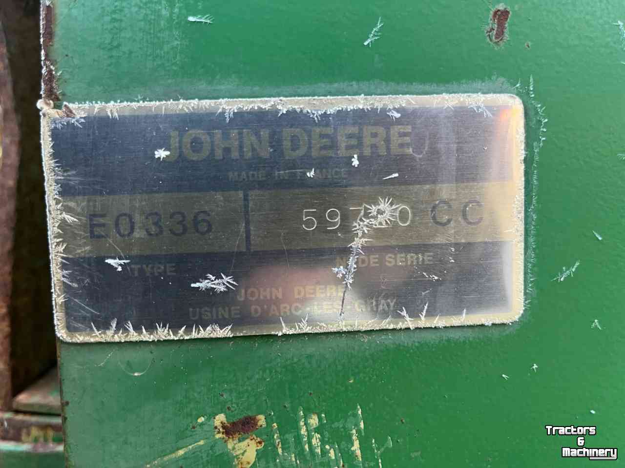 Persen John Deere 336