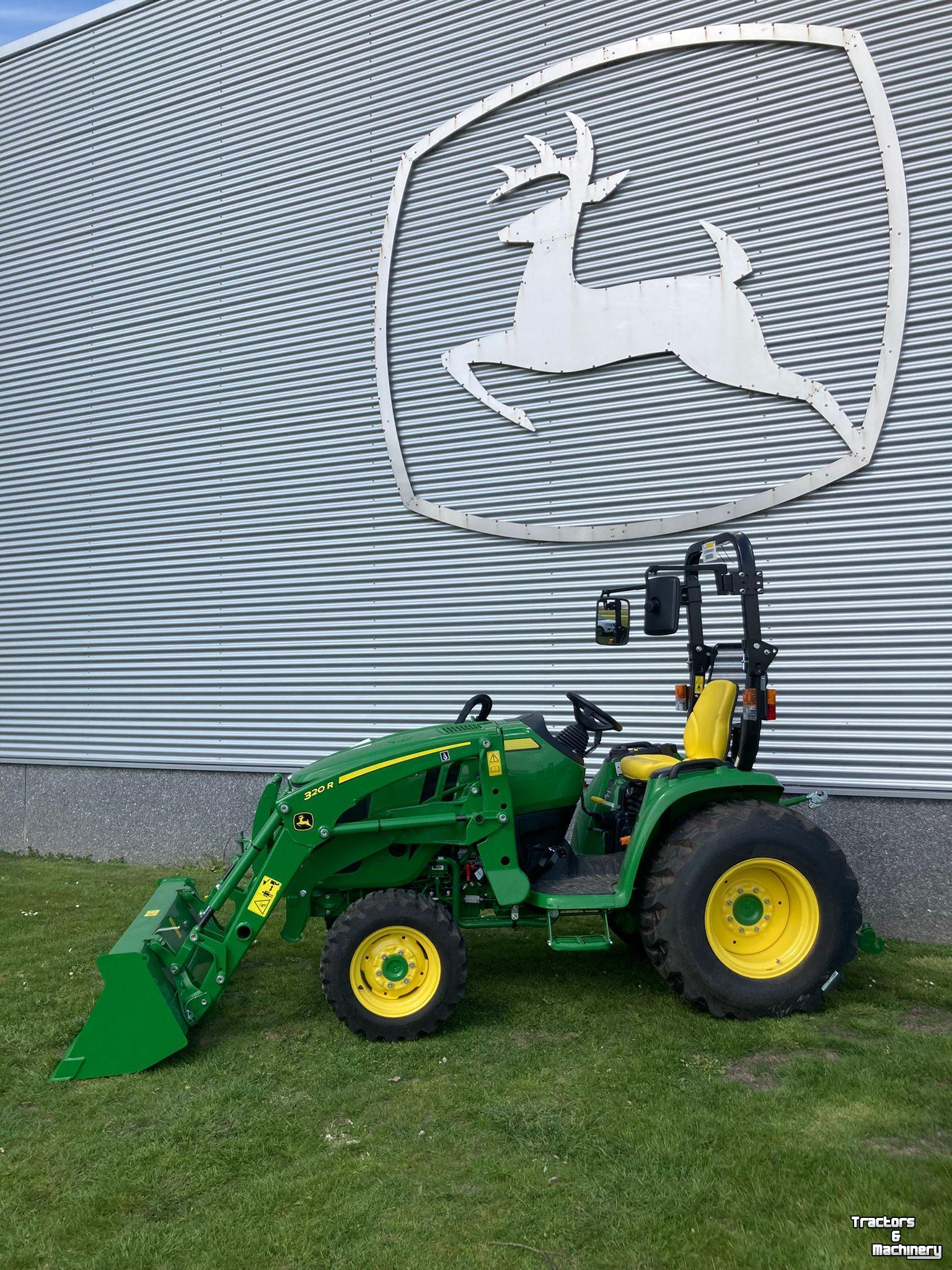 Tractor / Trekker John Deere 3039R