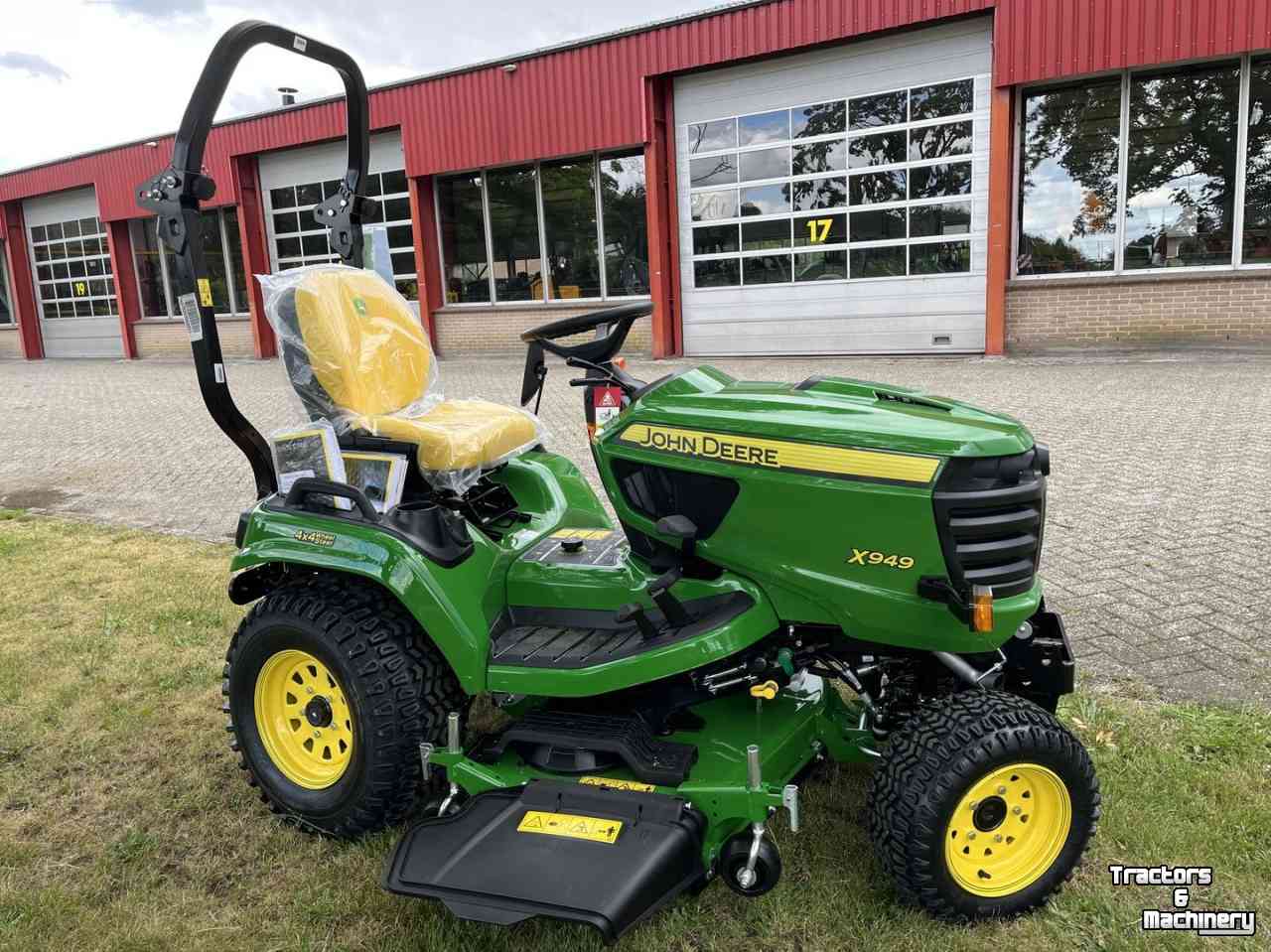 Zitmaaier John Deere X949