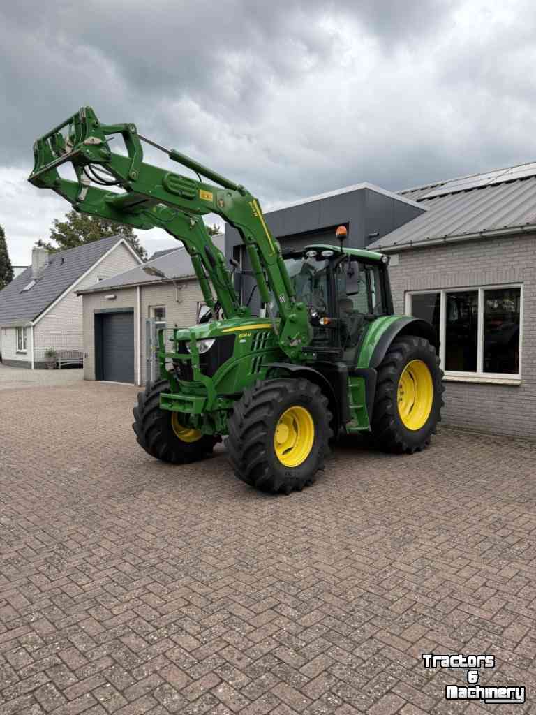 Tractor / Trekker John Deere John Deere 6130M | 2022 | 2380 uur | 623R voorlader