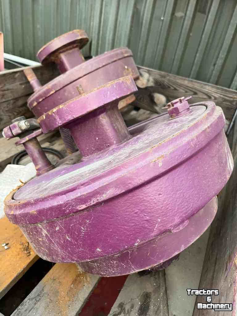 Overige oogstmachines en toebehoren  Black Bruin Pink Innovation