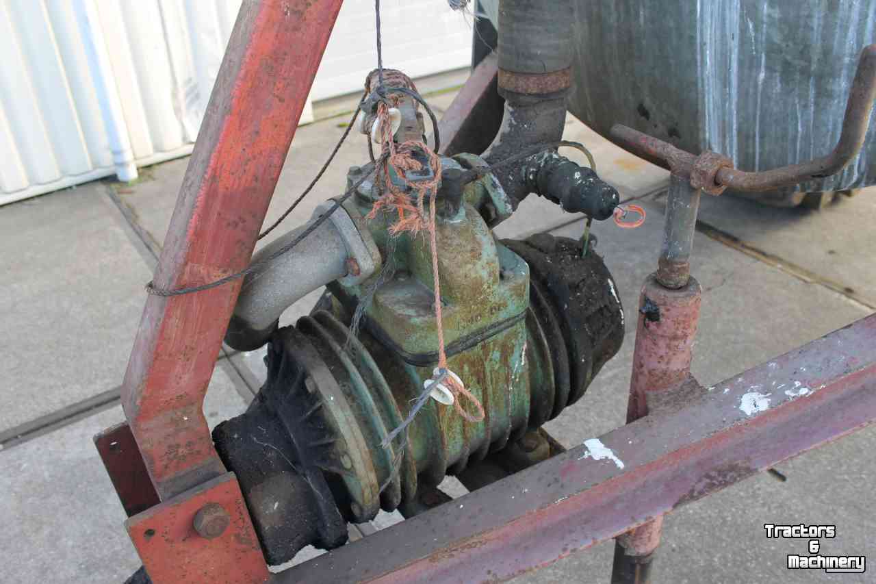 Mesttank Kaweco 6000 liter enkelas mesttank giertank vacuumtank waterwagen