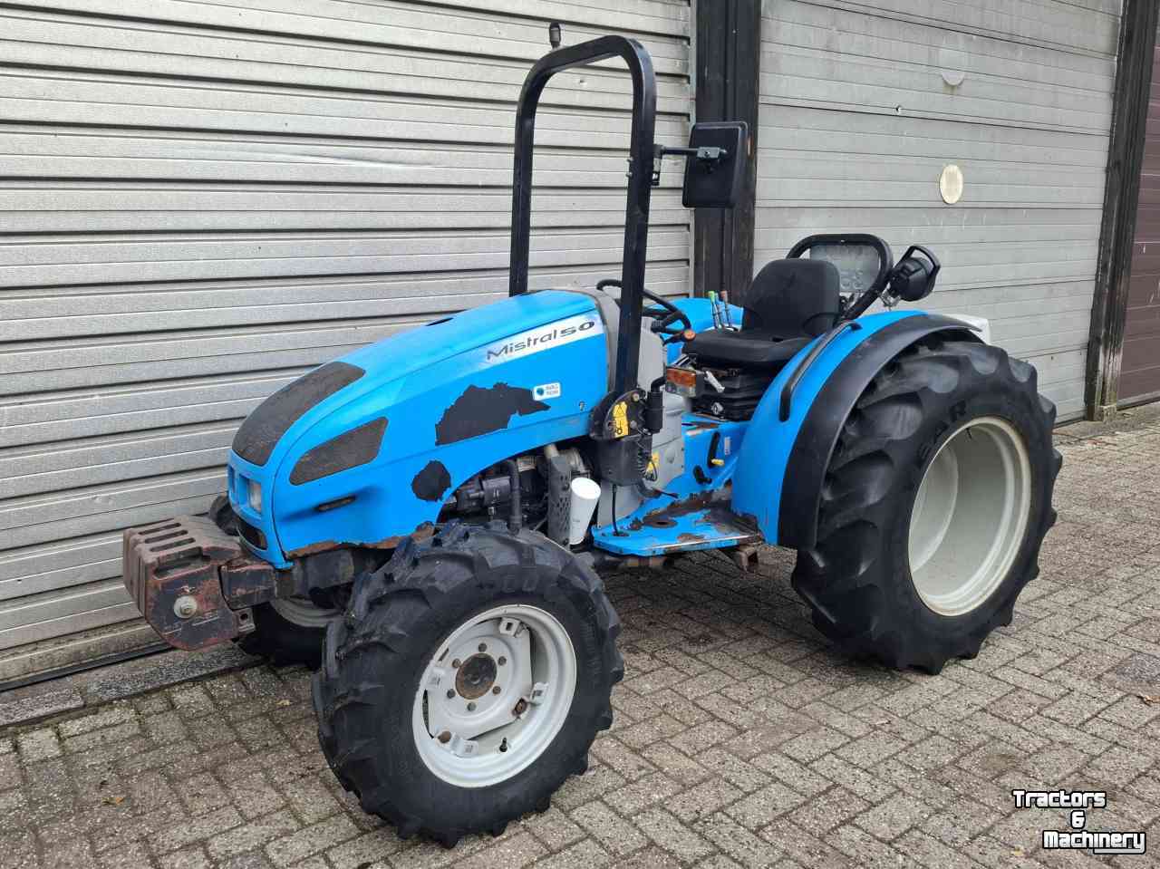 Compact tractor Landini Mistral 50 compact tractor traktor trekker cabrio tuintractor boomkwekerij boomgaard fruitteelt compacttractor