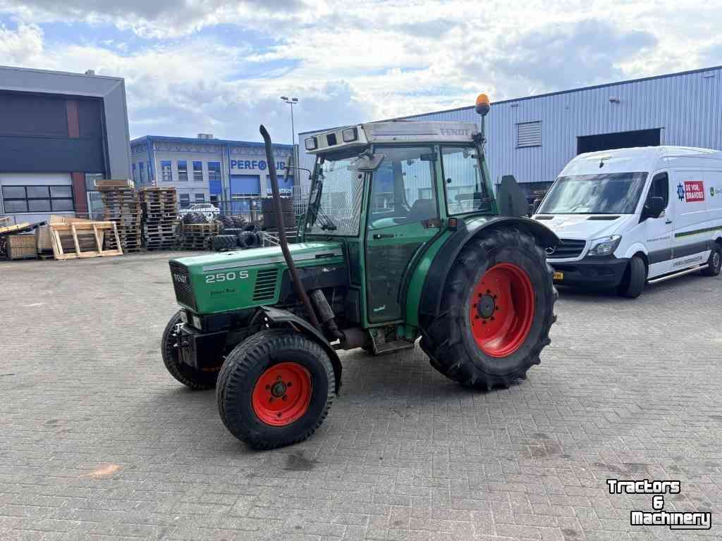 Tractor / Trekker Fendt 250S