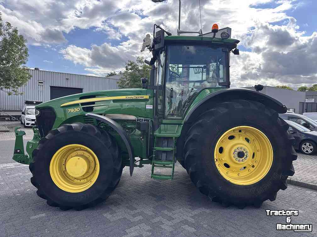 Tractor / Trekker John Deere 7930
