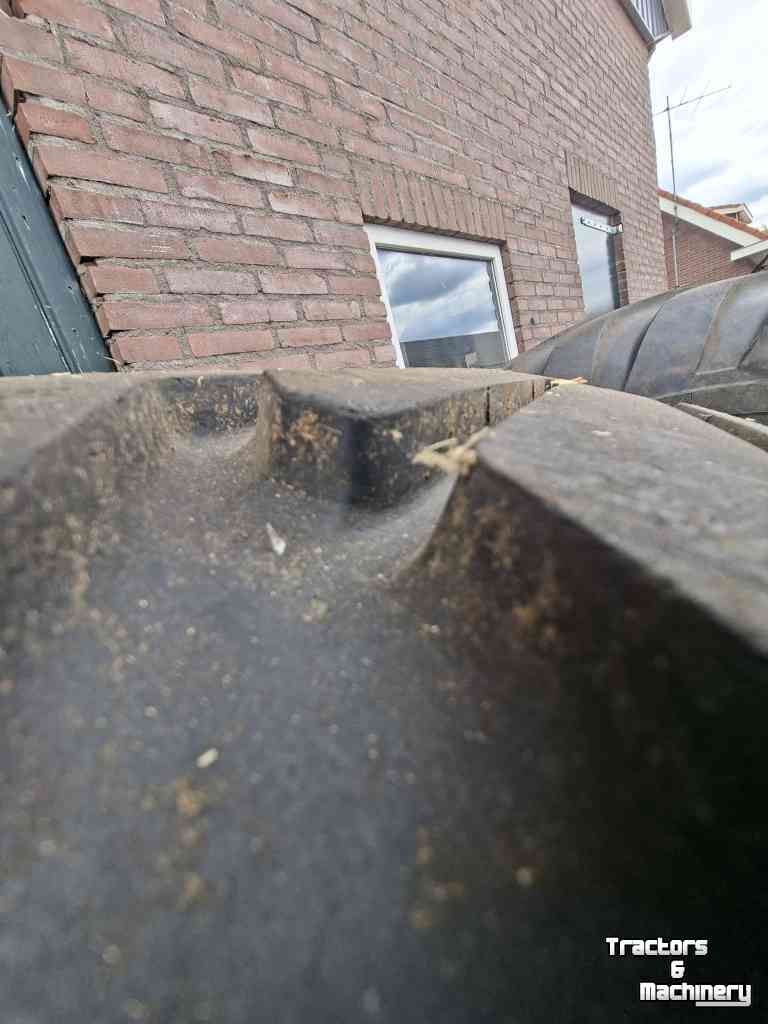 Wielen, Banden, Velgen & Afstandsringen BKT BKT 700/50-26.5 dumper/kipper/ladewagen/raapwagen banden