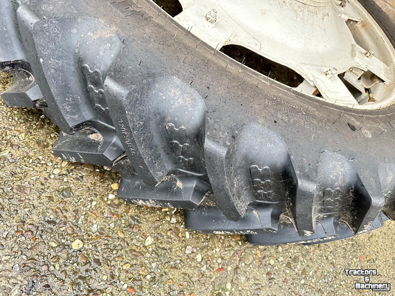 Wielen, Banden, Velgen & Afstandsringen BKT 300/95R46 EN 320/90R46