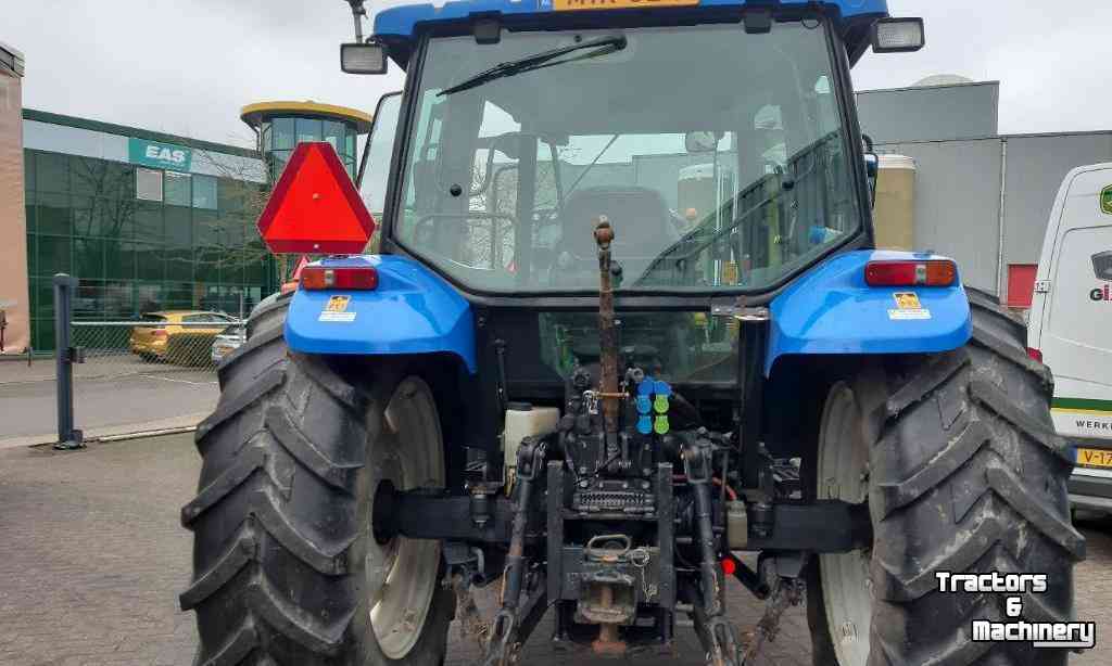 Traktoren New Holland TL 100 A