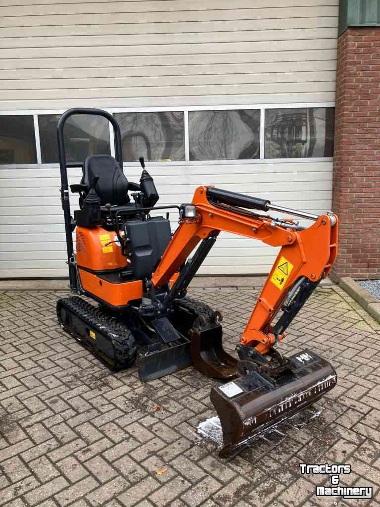 Mini-graver / Mini-graafmachine Hitachi zx10u-6