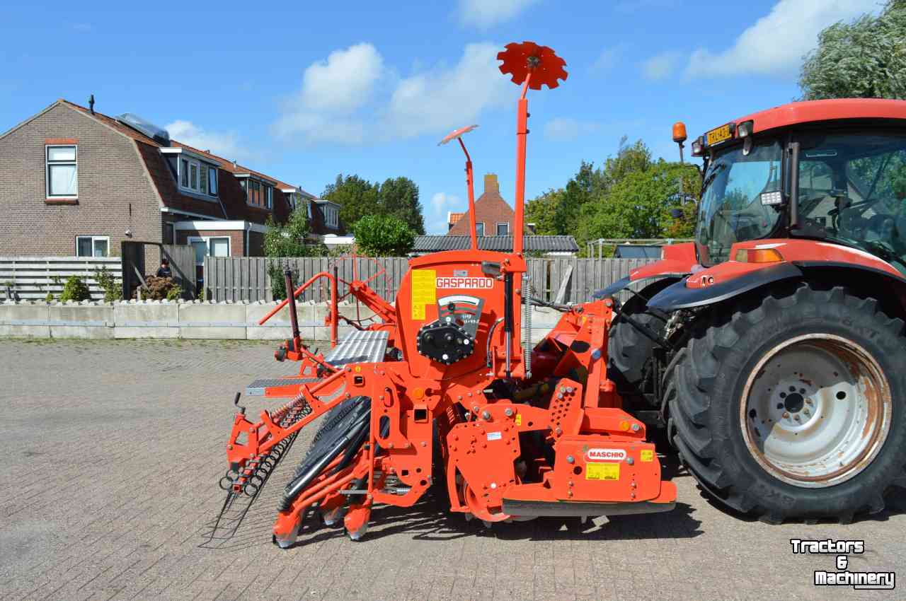 Zaaimachine Maschio DM 3000 Combi + Dana 300 29 met breedzaaikouter