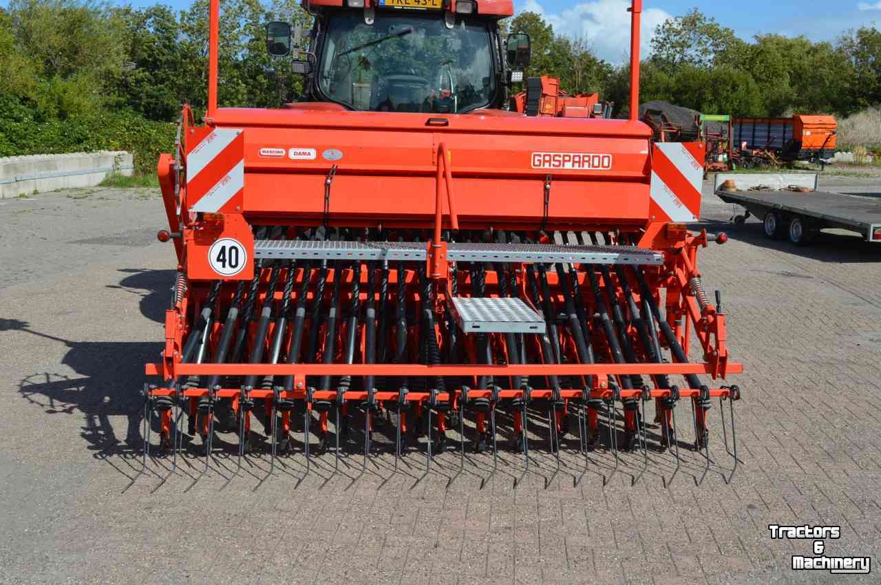 Zaaimachine Maschio DM 3000 Combi + Dana 300 29 met breedzaaikouter