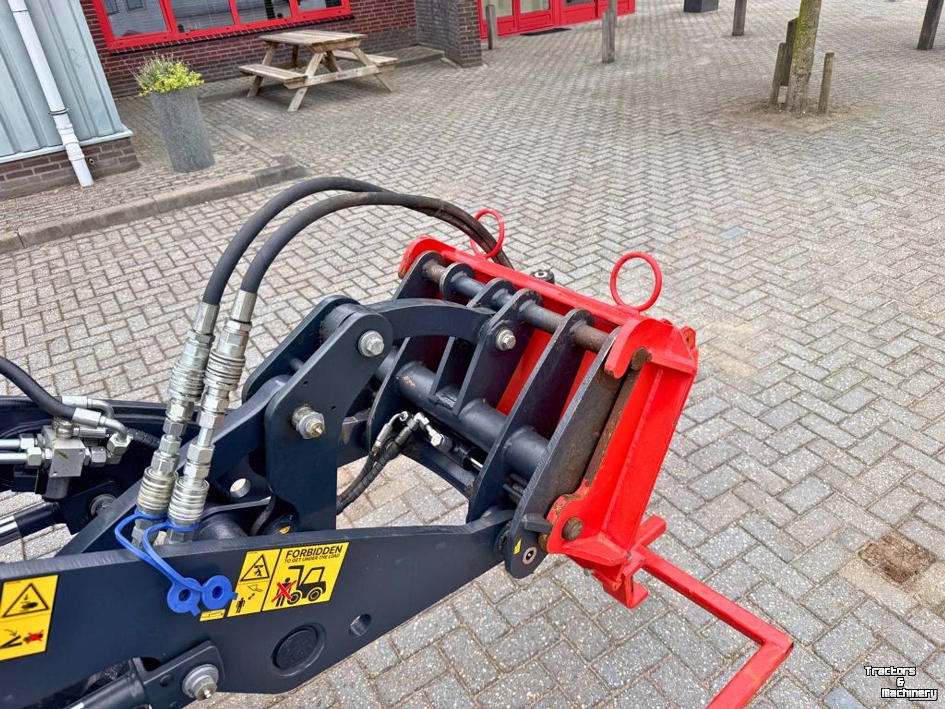 Veegmachine  Onkruidborstel Giant aansluiting