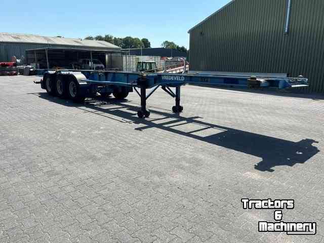 Getrokken truck-aanhanger Schmitz Cargobull, Fruehauf container chassis, LAG container chassis / kipper