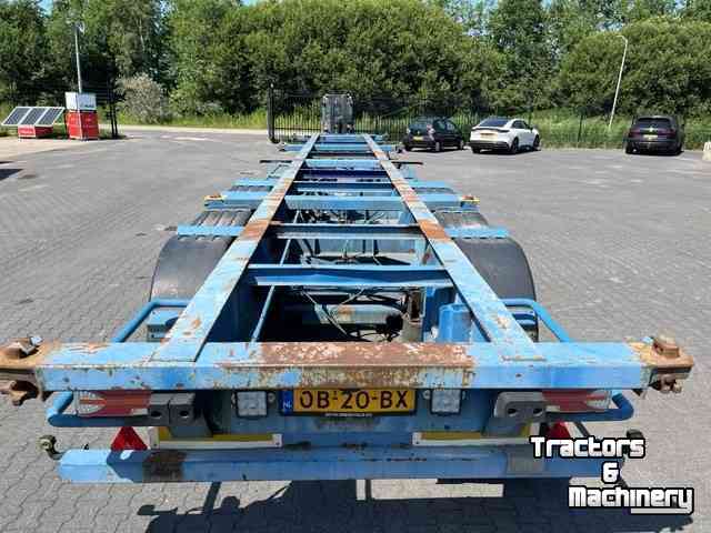 Getrokken truck-aanhanger Schmitz Cargobull, Fruehauf container chassis, LAG container chassis / kipper