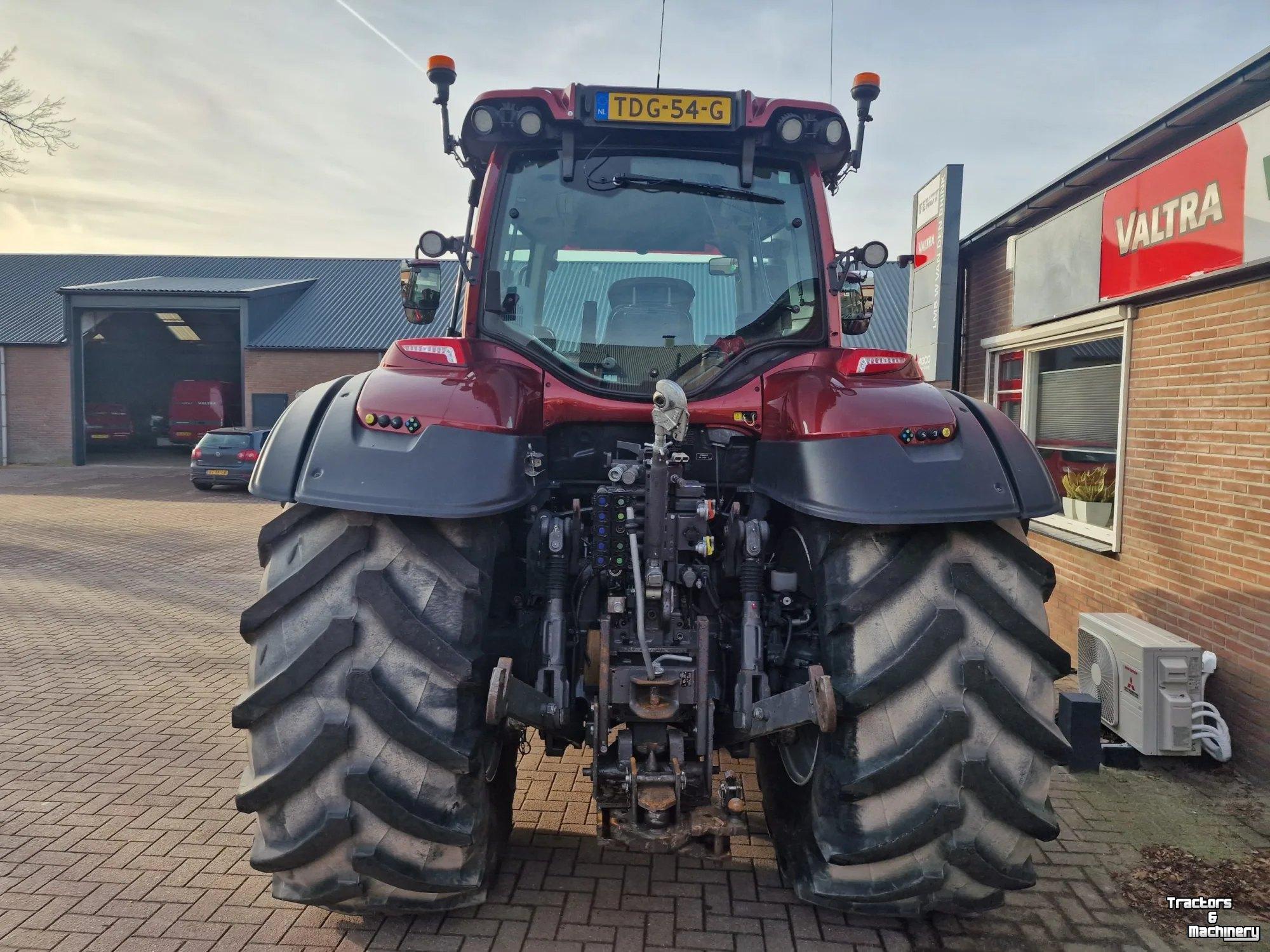 Tractor / Trekker Valtra T254V