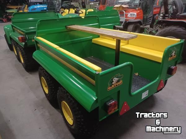Smalspoor tractor John Deere gator 6x4