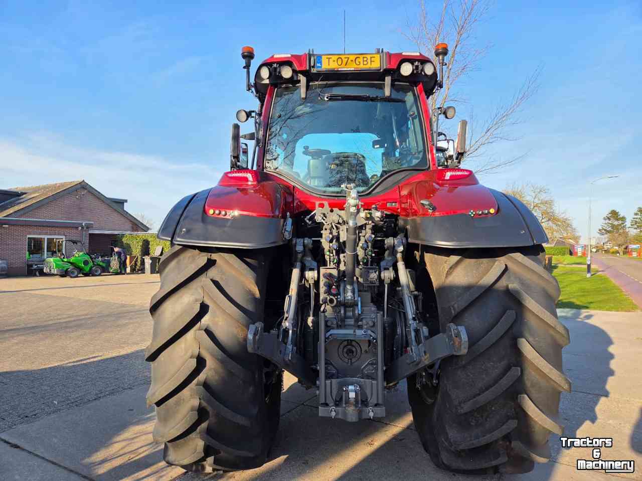 Tractor / Trekker Valtra Q305 Twin-trac