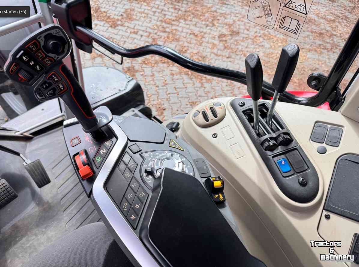Tractor / Trekker Massey Ferguson 7s.180 Dyna6 Efficient
