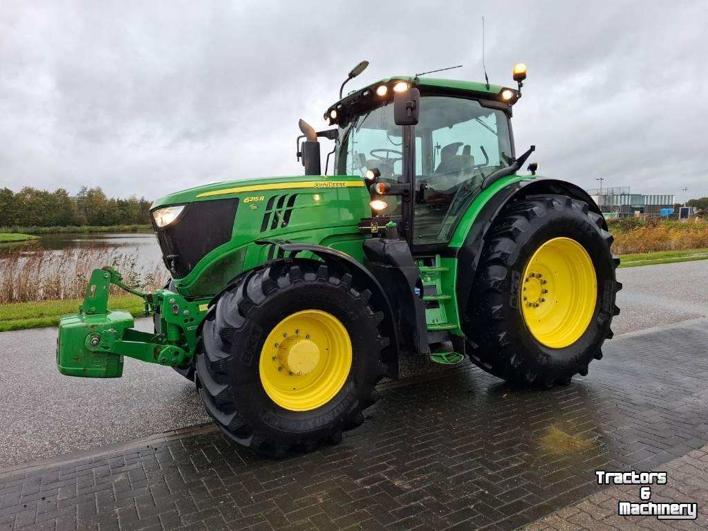 Tractor / Trekker John Deere 6215 R