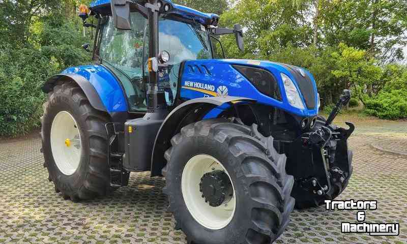 Traktoren New Holland T7.230 PC