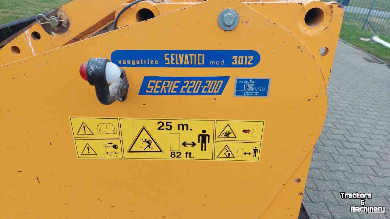 Spitmachine Selvatici VE 3012 / 220-200
